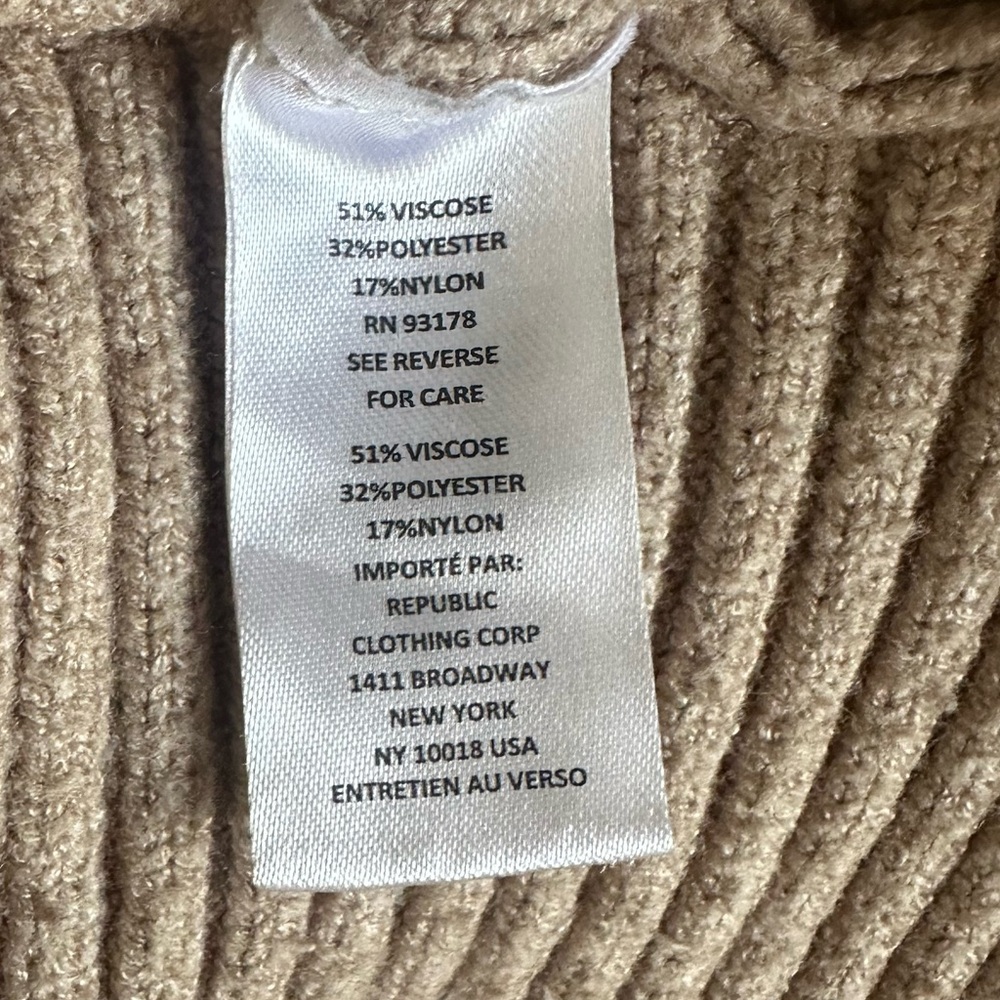 ELIE. by Elie Tahari tan ribbed dolman sleeve sweater size Medium - Picture 4 of 5